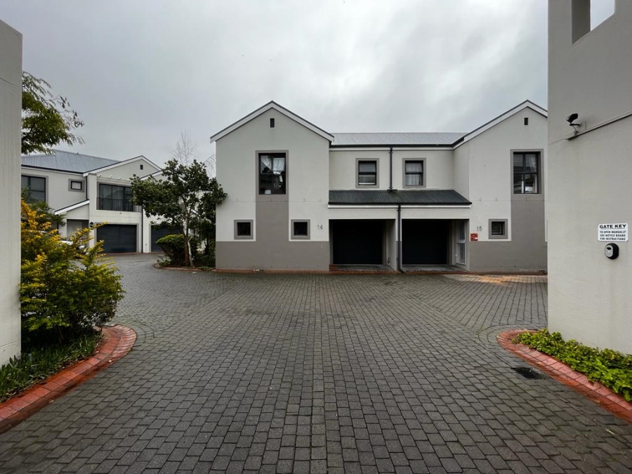 To Let 3 Bedroom Property for Rent in Durbanville Western Cape